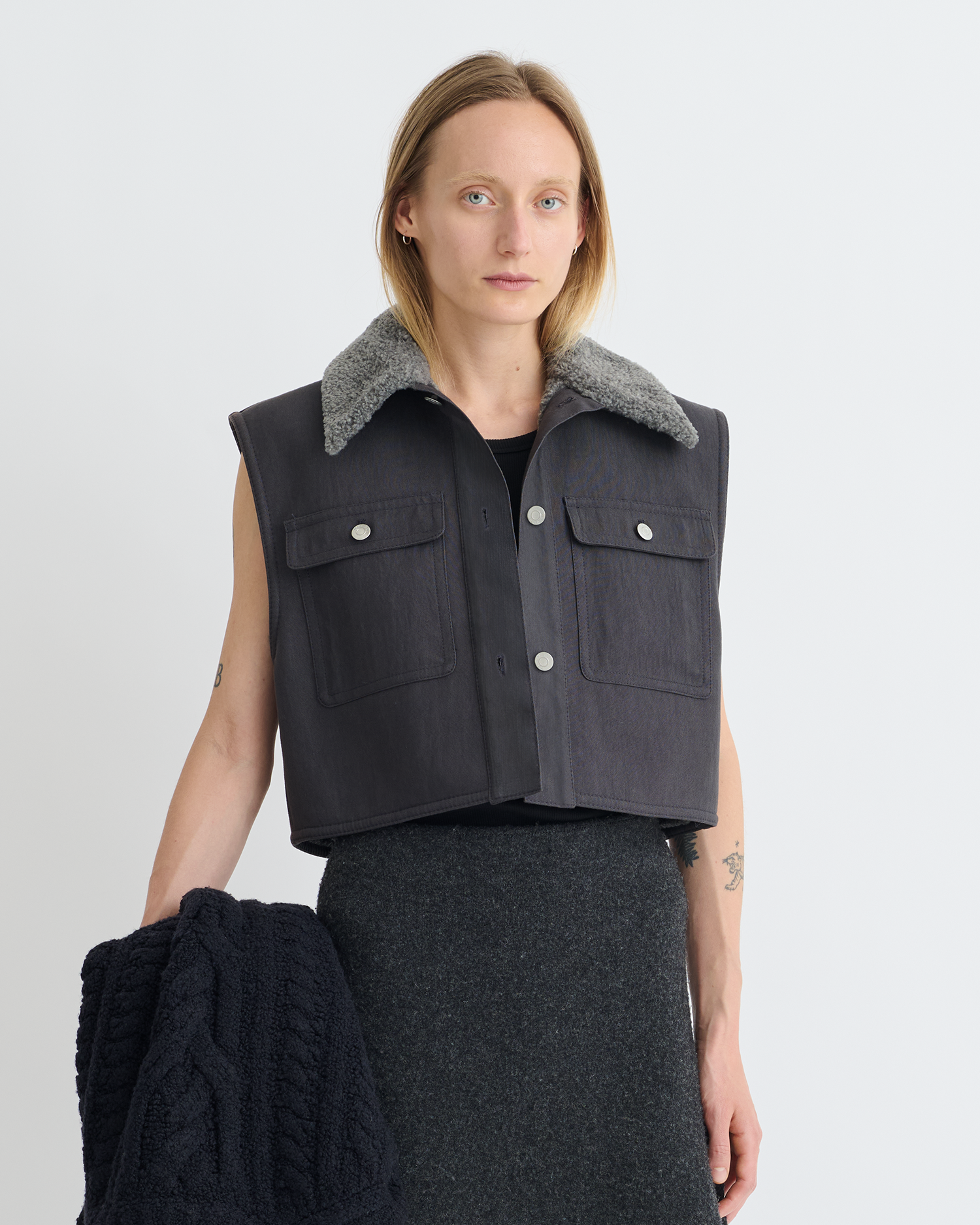 NW25FWVS18694_ZALINA_GRAPHITE_WAX_COTTON-FAUX_SHEARLING-3.png